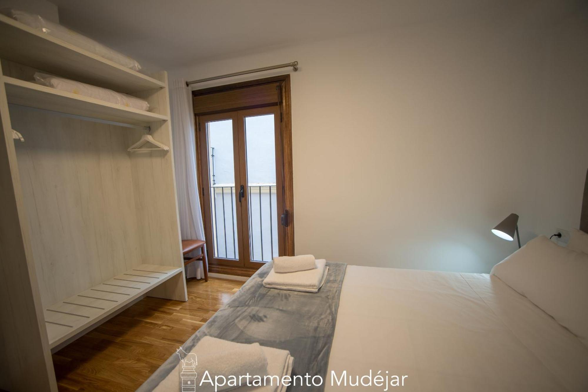 Apartamentos Plaza Del Torico テルエル 部屋 写真